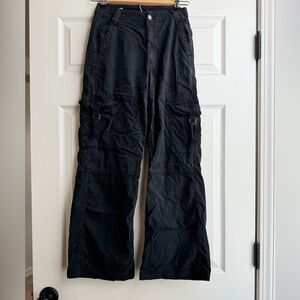 American Eagle cargo stretch 00 Short